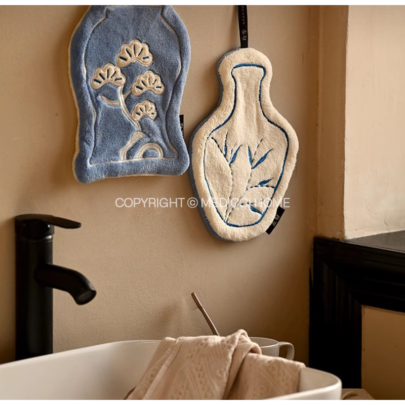 メディッチホーム日本の松の木刺embroideryハンドタオ - Japanese Home Bathroom Design のレビューと価格