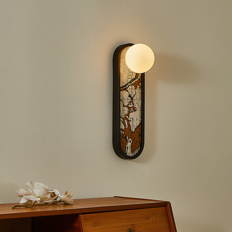 日本の侘び寂びスタイルの壁掛けランプ、デザイナーによるリビン - Japanese Home Bathroom Design のレビューと価格